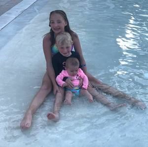 Meet your Posher, Melissa